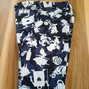 Alice in Wonderland OS LuLaRoe leggings, never worn
